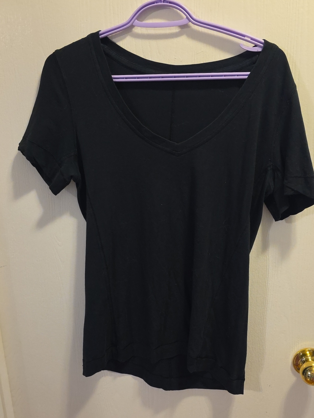lululemon athletica Black V‑Neck Short Sleeve Tee